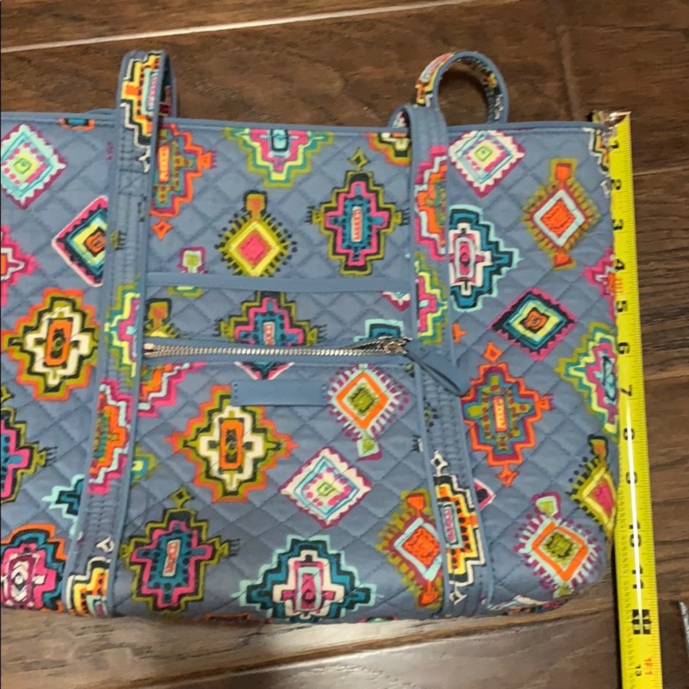 Vera Bradley purse - Picture 5 of 5